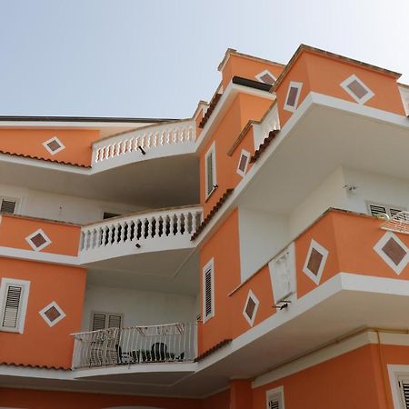 Villa Tropeano Santa Domenica  Exteriör bild